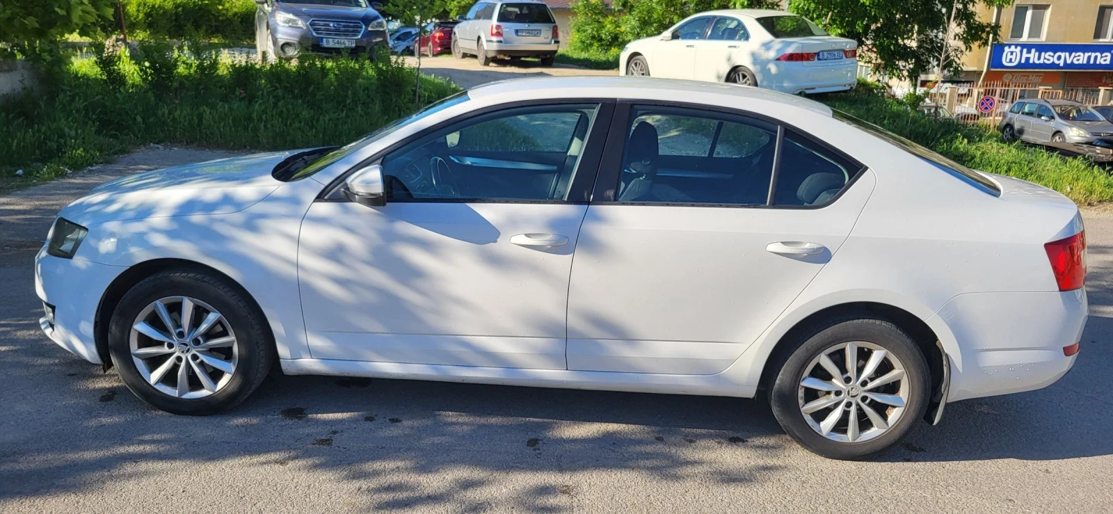 Skoda Octavia 2.0 TDI DSG сменен двигател на 130757км., снимка 8 - Автомобили и джипове - 54646192