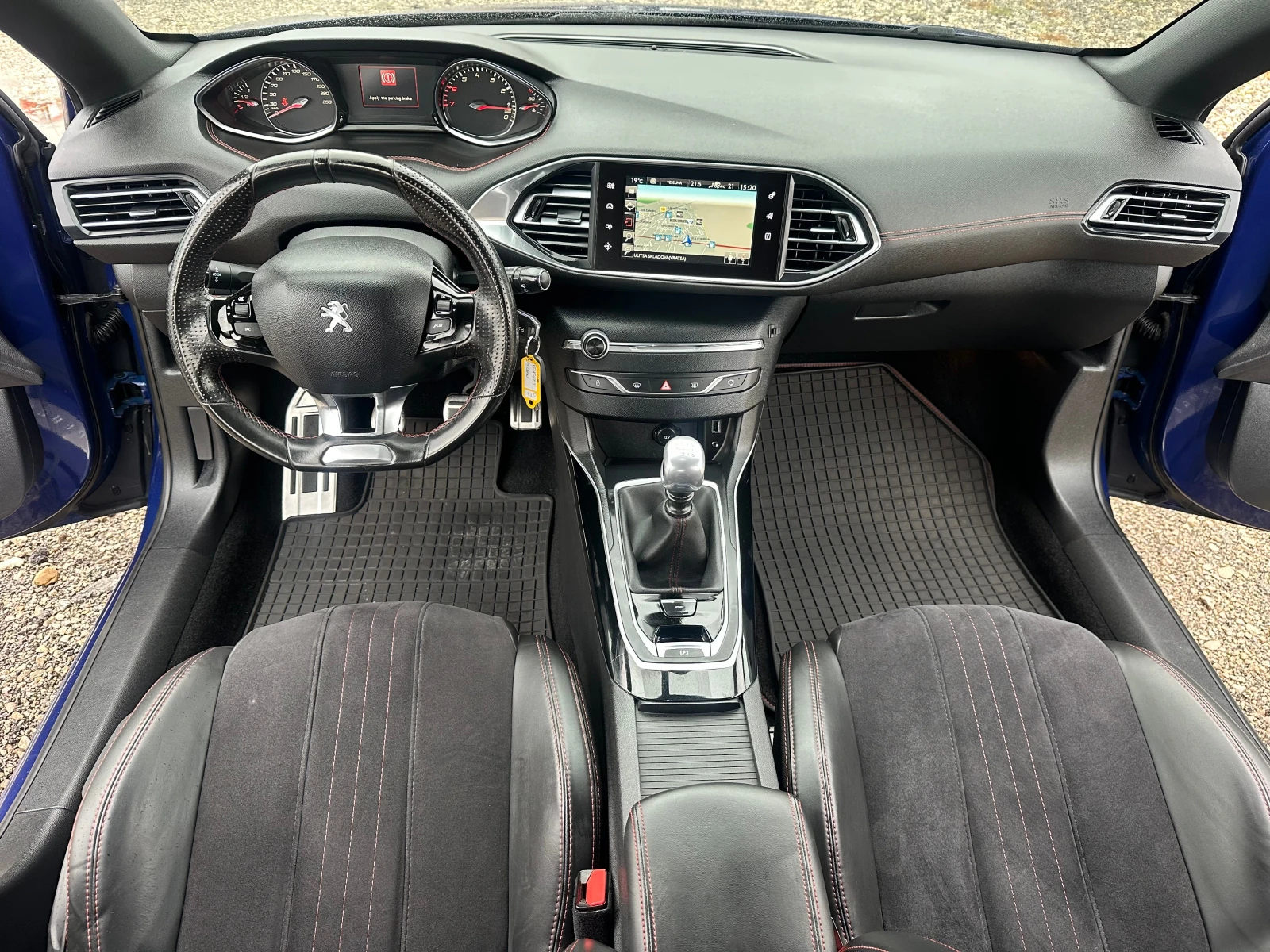 Peugeot 308 1.2i 131kc GT-LINE EURO6, снимка 10 - Автомобили и джипове - 54781048