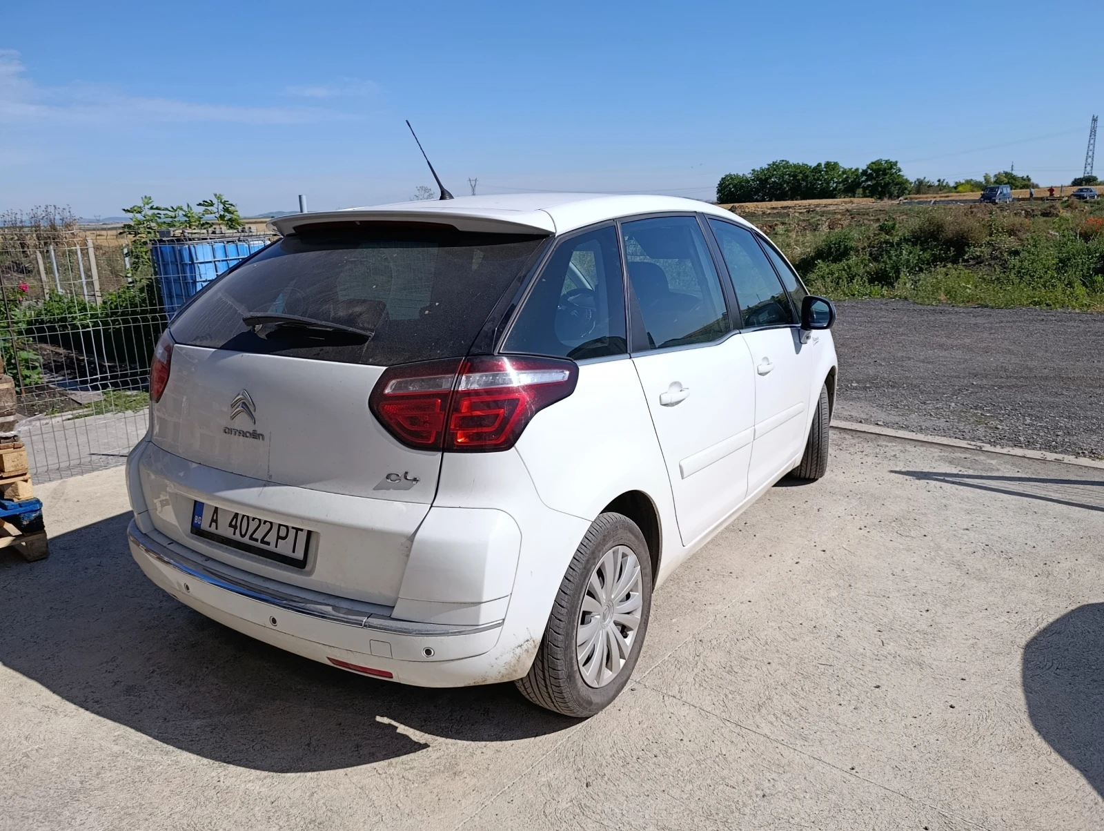 Citroen C4 Picasso, снимка 3 - Автомобили и джипове - 54985709