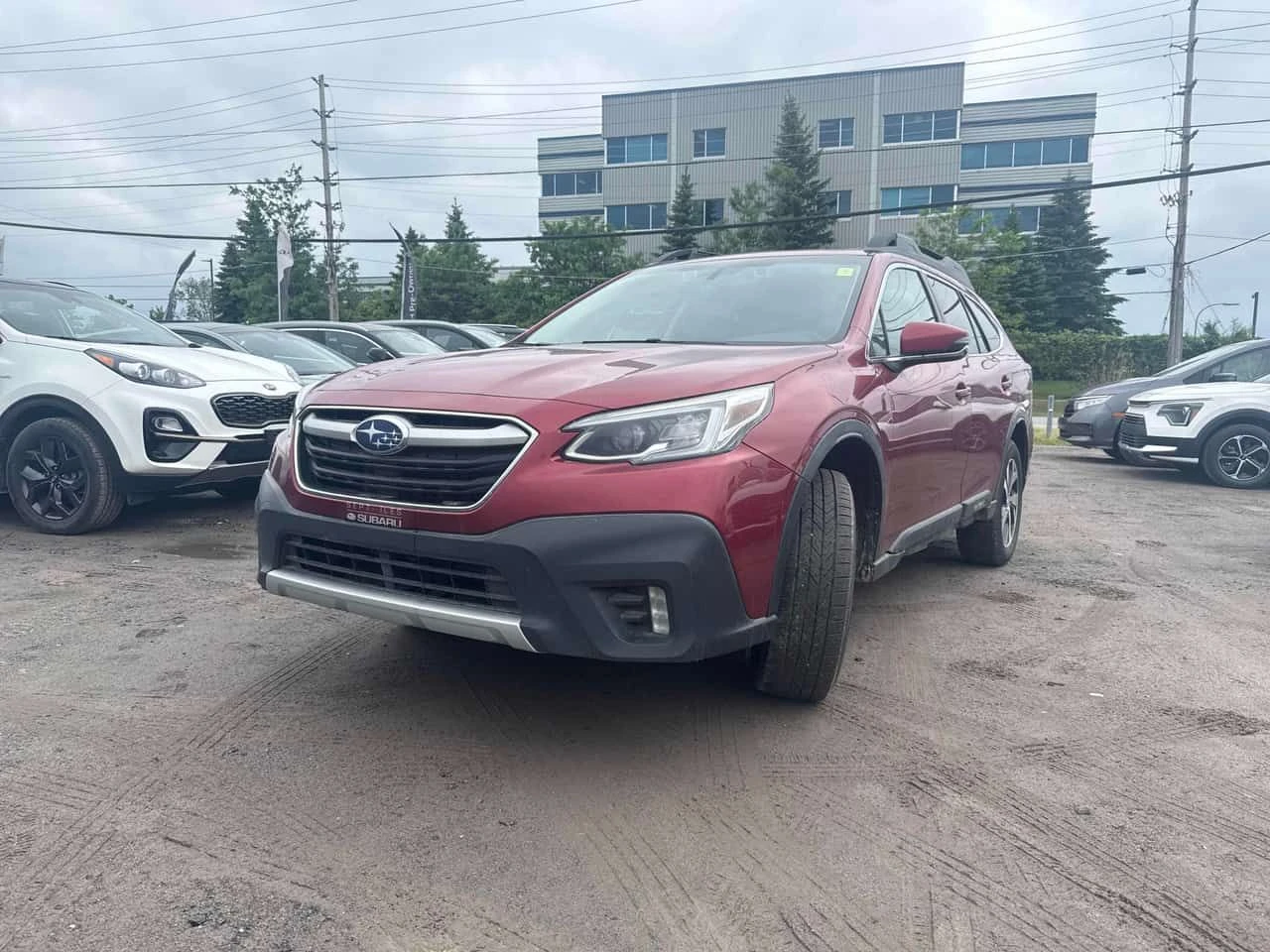 Subaru Outback * Limited XT * ПОДГРЕВИ * ПАНО * KEYLESS * CARFAX 