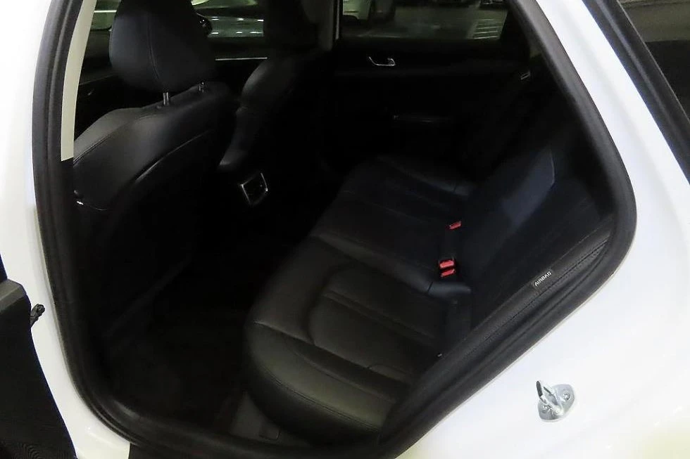 Kia K5 Фабрична Газ, снимка 7 - Автомобили и джипове - 55131383