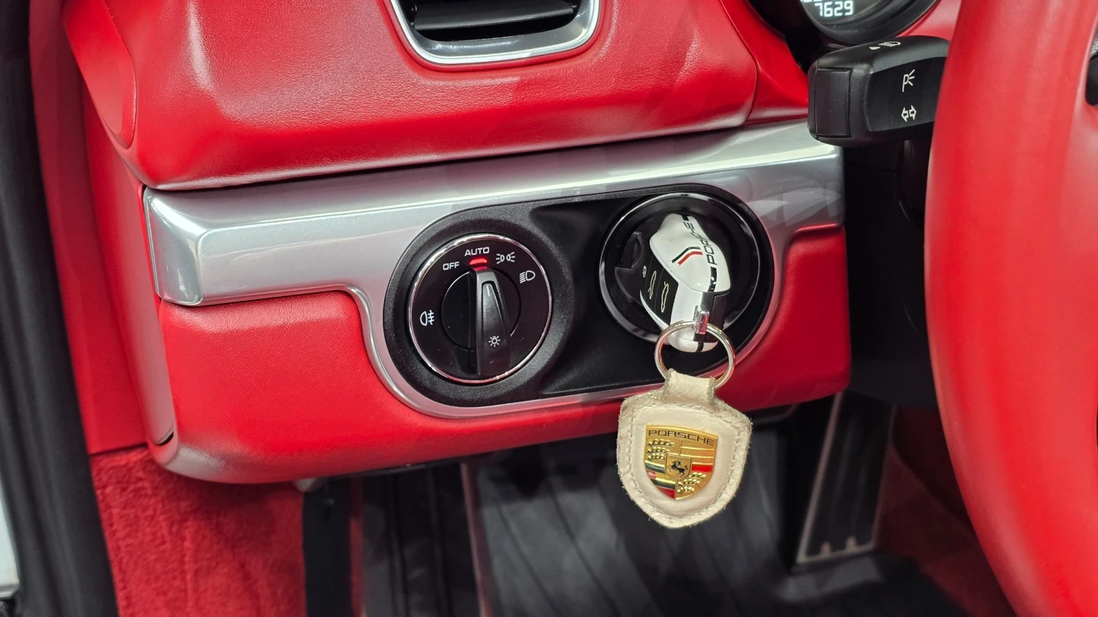 Porsche Boxster S* 3.4* 981* SPORT CHRONO* ОБДУХВАНЕ, снимка 11 - Автомобили и джипове - 55538776