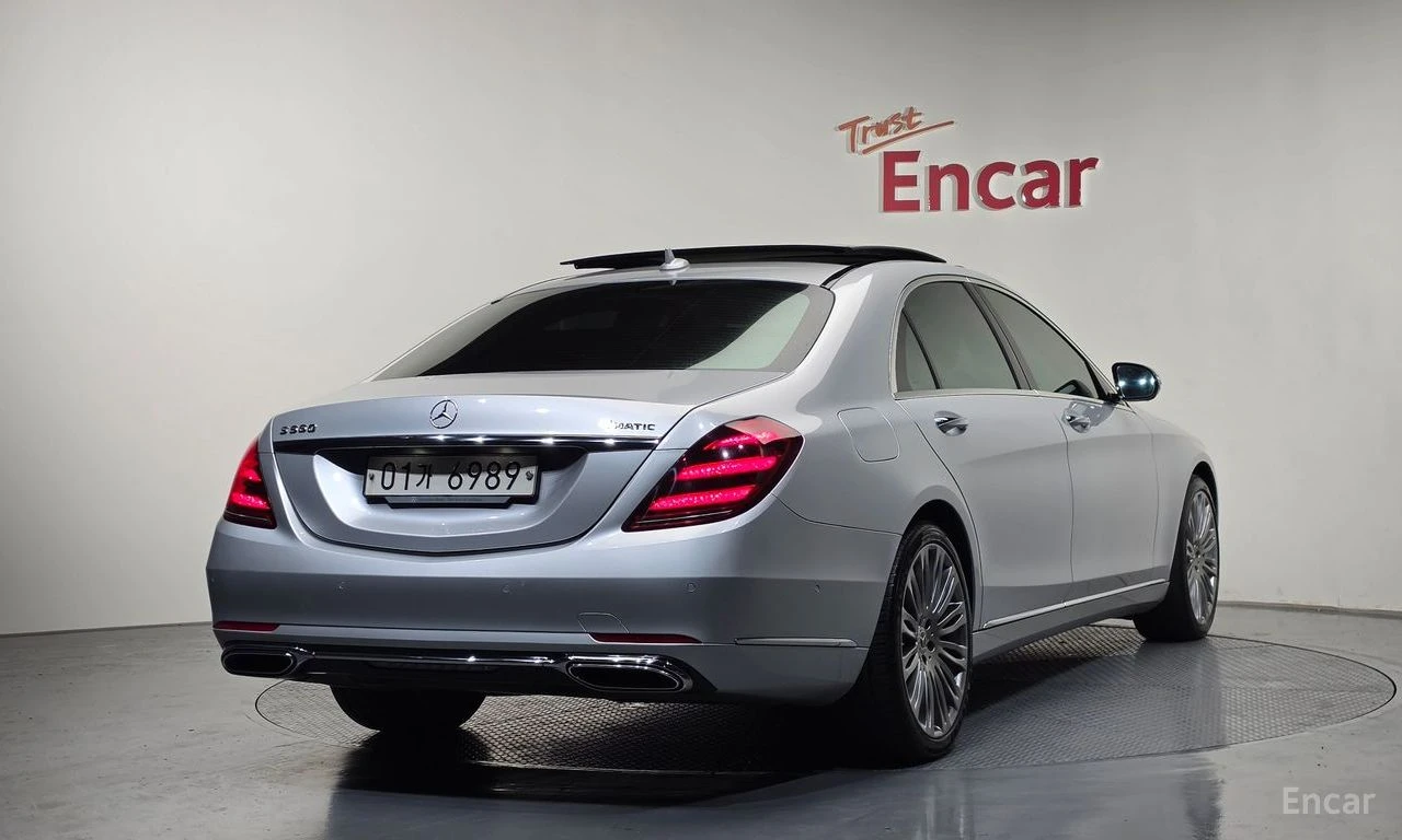 Mercedes-Benz S 400 LONG* 4MATIC* BURMESTER* 360* МОНИТОРИ* КРАЙНА ЦЕН, снимка 3 - Автомобили и джипове - 55577466