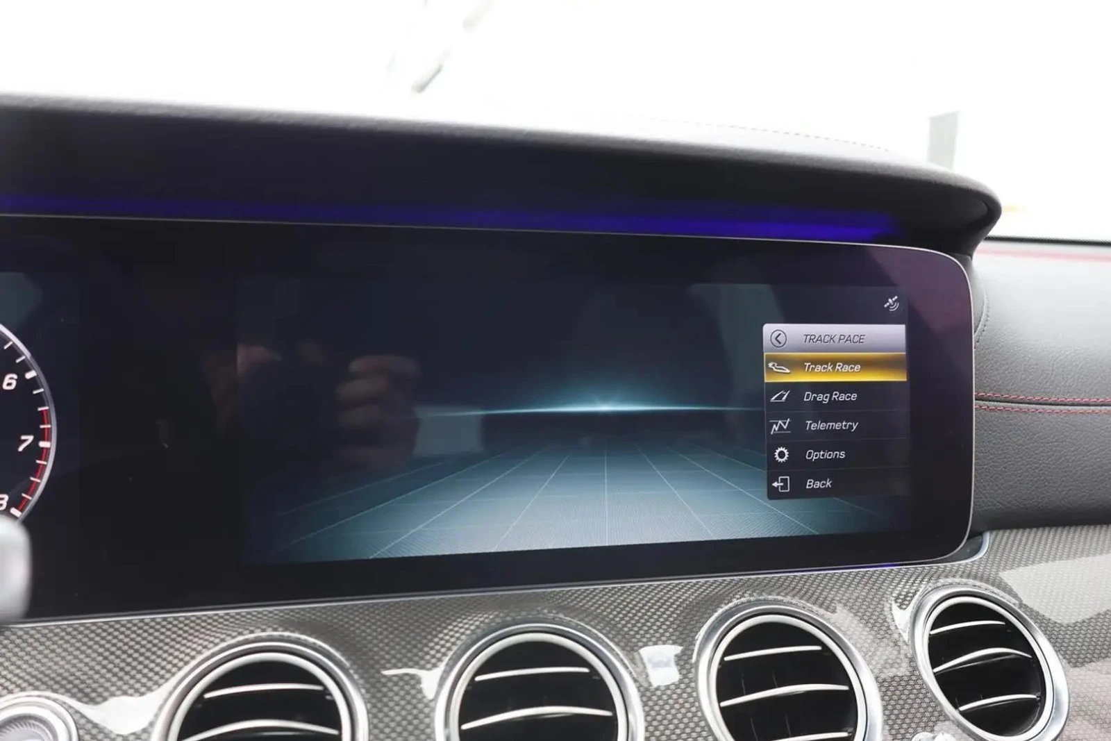Mercedes-Benz E 53 AMG, снимка 12 - Автомобили и джипове - 55790459