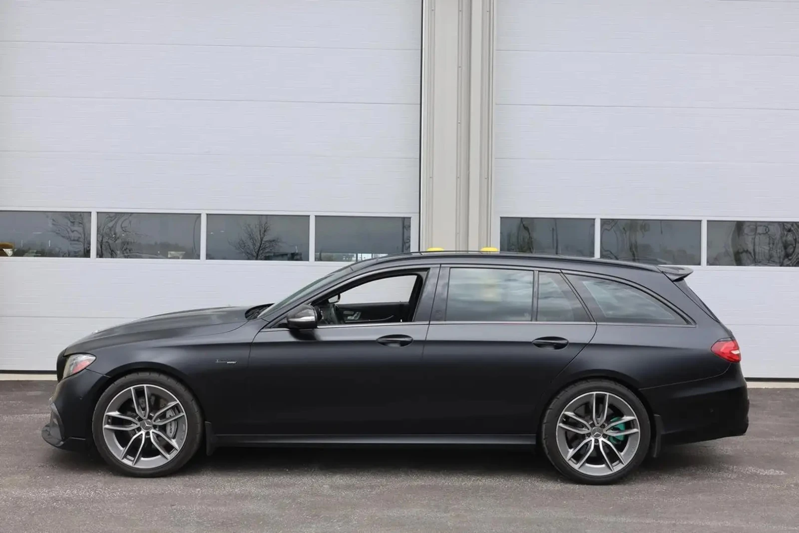 Mercedes-Benz E 53 AMG, снимка 3 - Автомобили и джипове - 55790459