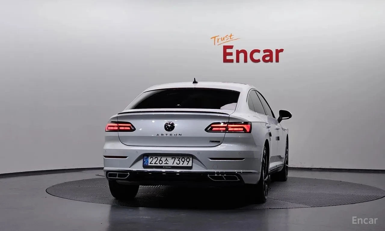 VW Arteon  R LIINE 4Motion / СЕРТИФИКАТ ЗА ОТЛИЧНО КАЧЕСТВО , снимка 4 - Автомобили и джипове - 55924445