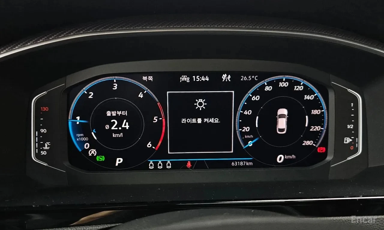 VW Arteon  R LIINE 4Motion / СЕРТИФИКАТ ЗА ОТЛИЧНО КАЧЕСТВО , снимка 8 - Автомобили и джипове - 55924445