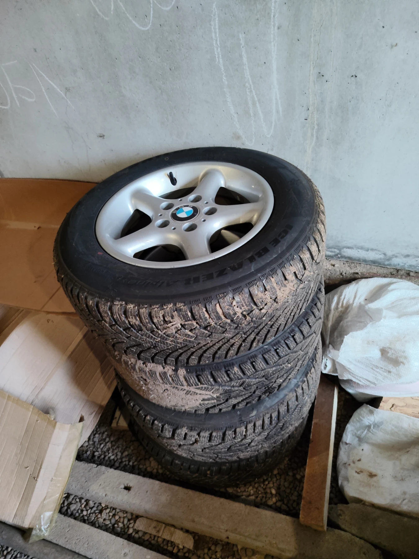 BMW 520 2.2i | Mobile.bg � ����������� 16