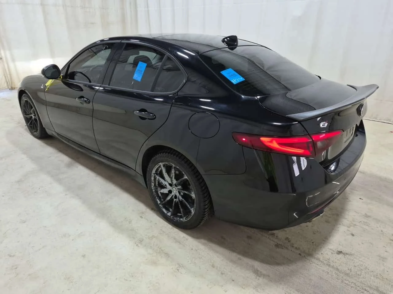 Alfa Romeo Giulia * 4DR SDN AWD * CARFAX * ����� �� ����������� | Mobile.bg � ����������� 4