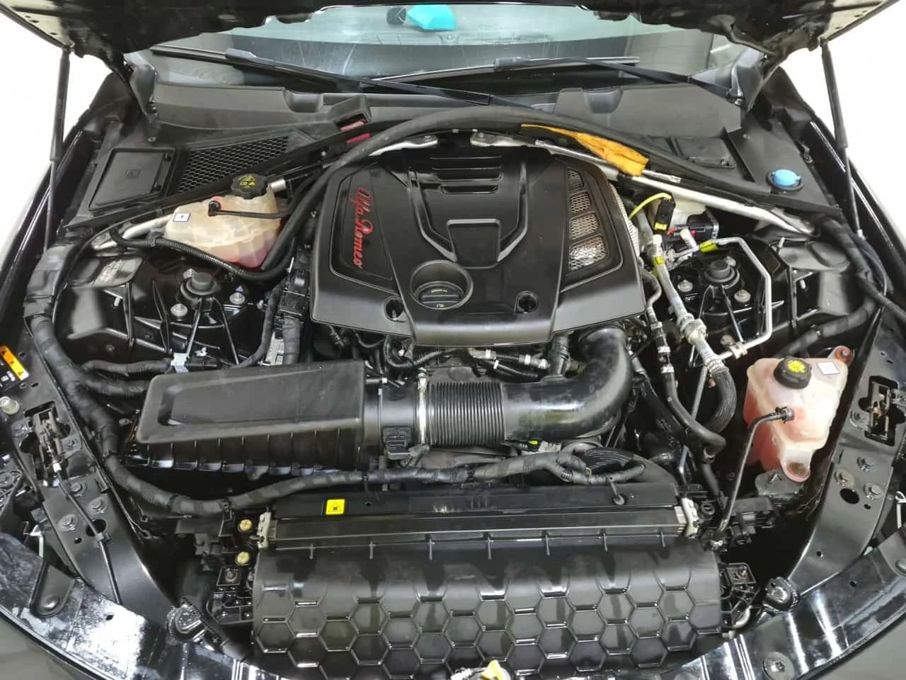 Alfa Romeo Giulia * 4DR SDN AWD * CARFAX * ����� �� ����������� | Mobile.bg � ����������� 16