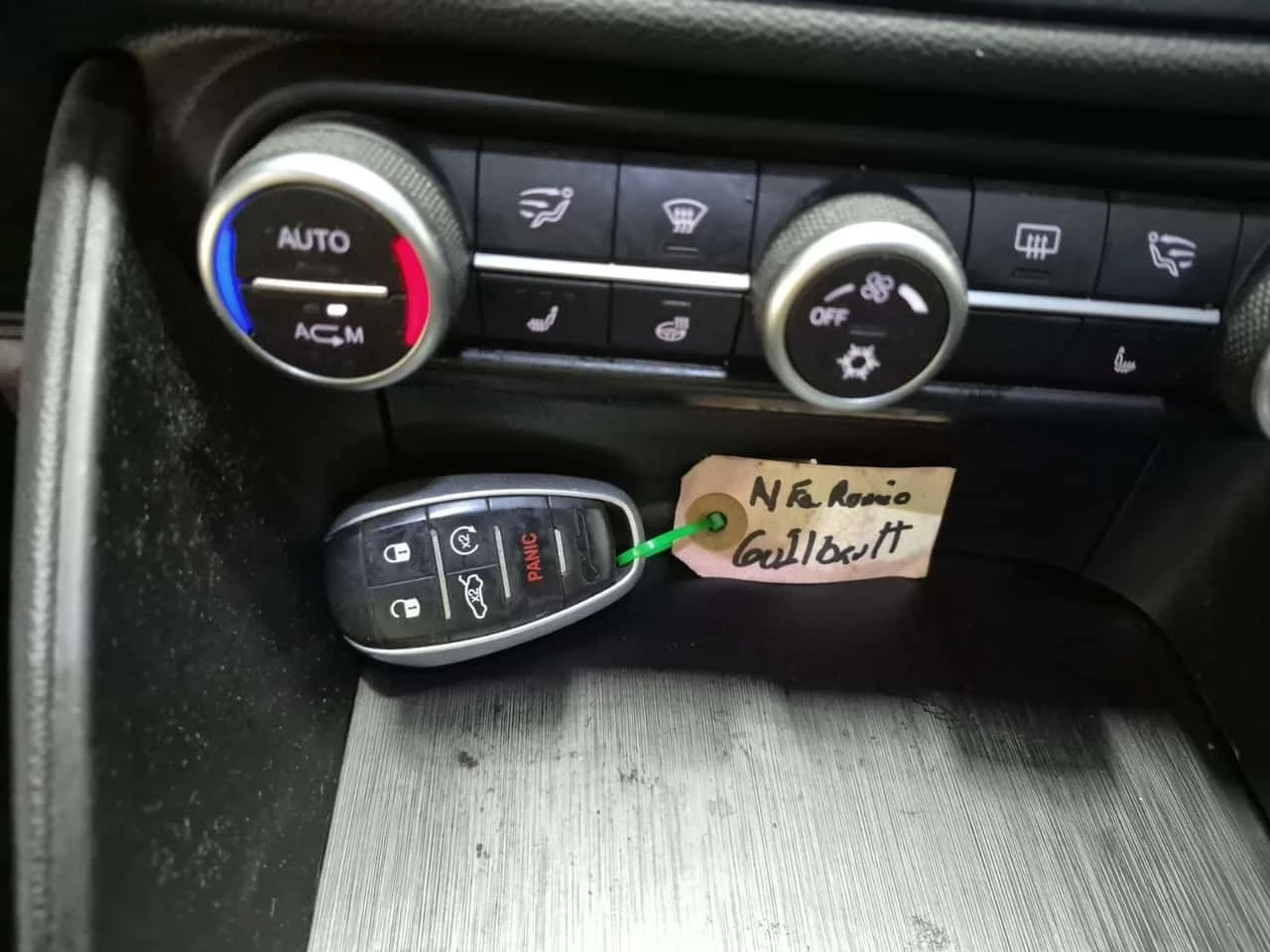 Alfa Romeo Giulia * 4DR SDN AWD * CARFAX * ����� �� ����������� | Mobile.bg � ����������� 8