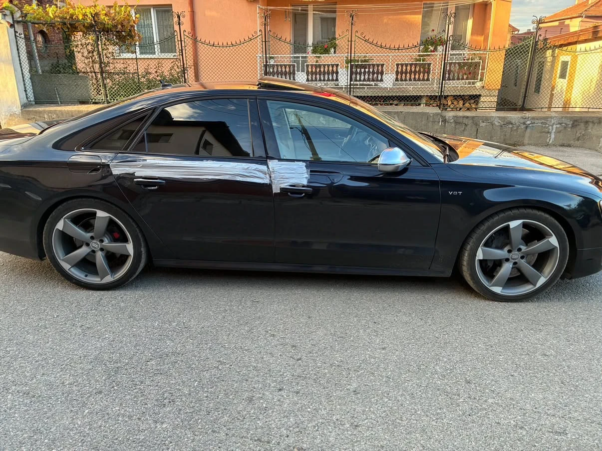 Audi S8, снимка 5 - Автомобили и джипове - 56415346