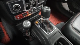 Jeep Wrangler 2.0* BLIND SPOT* ПОДГРЕВ ВОЛАН* КРАЙНА ЦЕНА, снимка 9