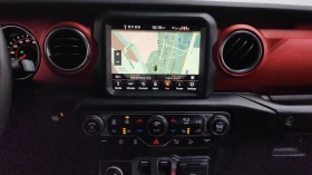 Jeep Wrangler 2.0* KEYLESS* ПОДГРЕВ ВОЛАН* BLIND SPOT* КРАЙНА ЦЕ, снимка 14