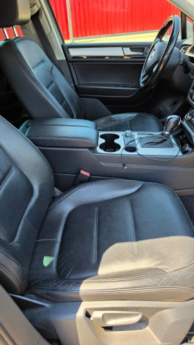 VW Touareg 3.0 дизел НА ПРУЖИНИ 8ZF - 10990 € / 21494.57 лв. - 82397387 12