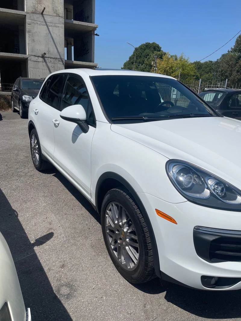 Porsche Cayenne  ЛИЗИНГ БЕЗ ДОКАЗВАНЕ НА ДОХОДИ, снимка 2 - Автомобили и джипове - 46777987