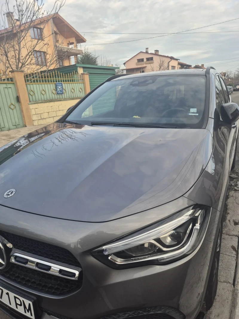 Mercedes-Benz GLA 220 4 MATIC, снимка 1 - Автомобили и джипове - 48172875