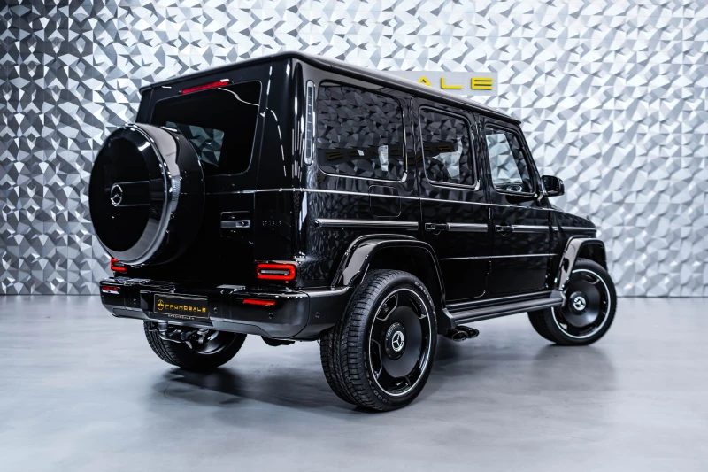 Mercedes-Benz G 63 AMG AMG* Night* DISTR* Burm, снимка 4 - Автомобили и джипове - 48883660