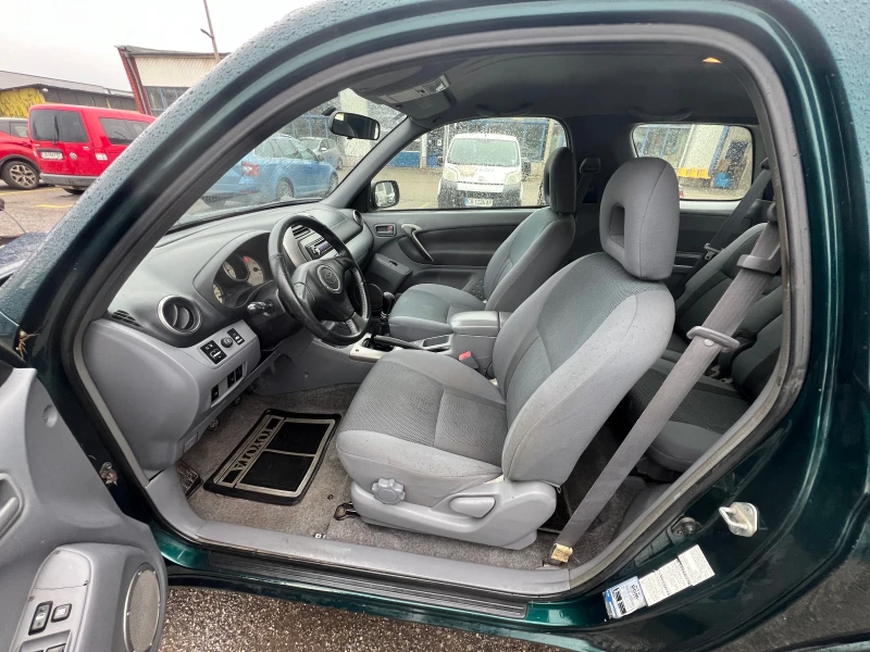 Toyota Rav4 2.D4D, снимка 9 - Автомобили и джипове - 53275582