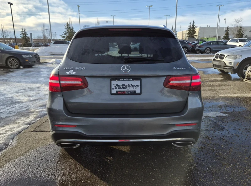 Mercedes-Benz GLC 300 4MATIC * MERCEDES PERFORMANCE BRAKES* 360* ПАНОРАМ, снимка 6 - Автомобили и джипове - 53488300