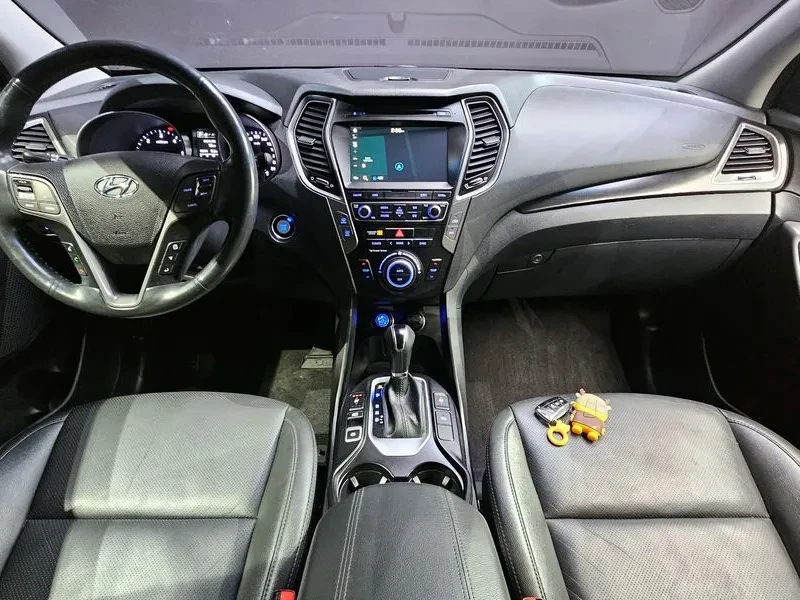 Hyundai Santa fe 2.0, снимка 7 - Автомобили и джипове - 54872402
