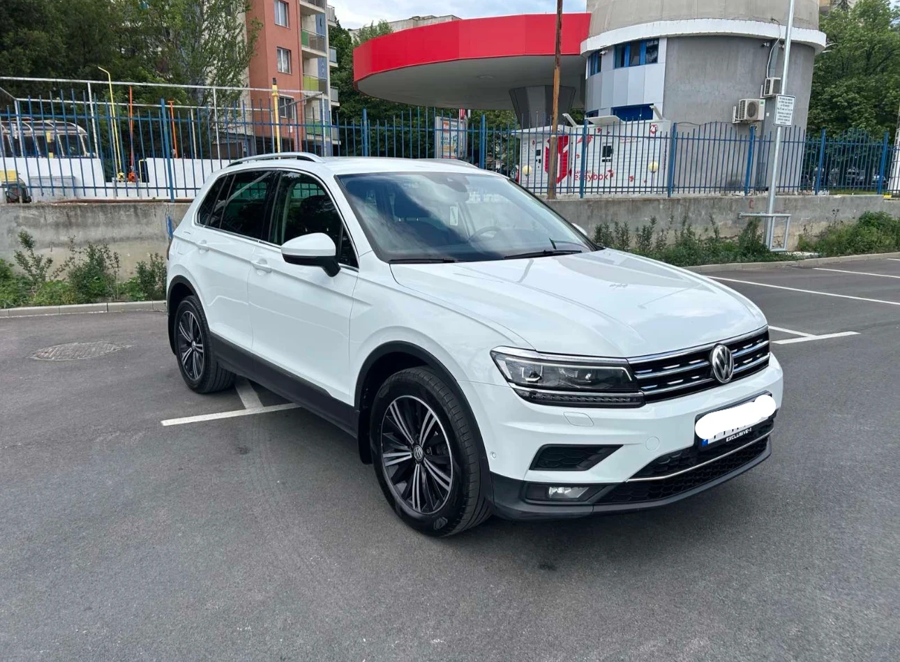VW Tiguan 2.0 D face | Mobile.bg   1