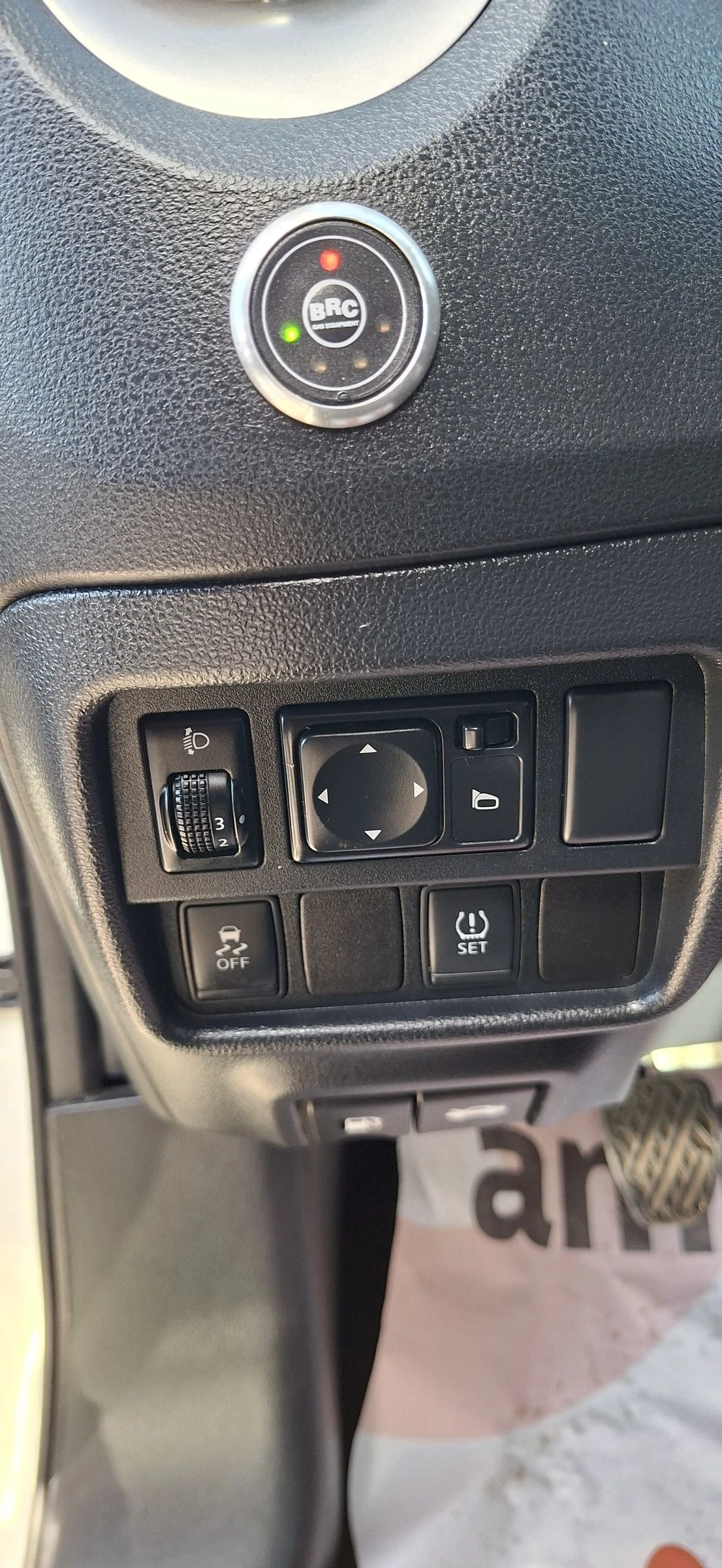 Nissan Juke 1, 6 ГАЗ/БЕНЗИН | Mobile.bg — изображение 9