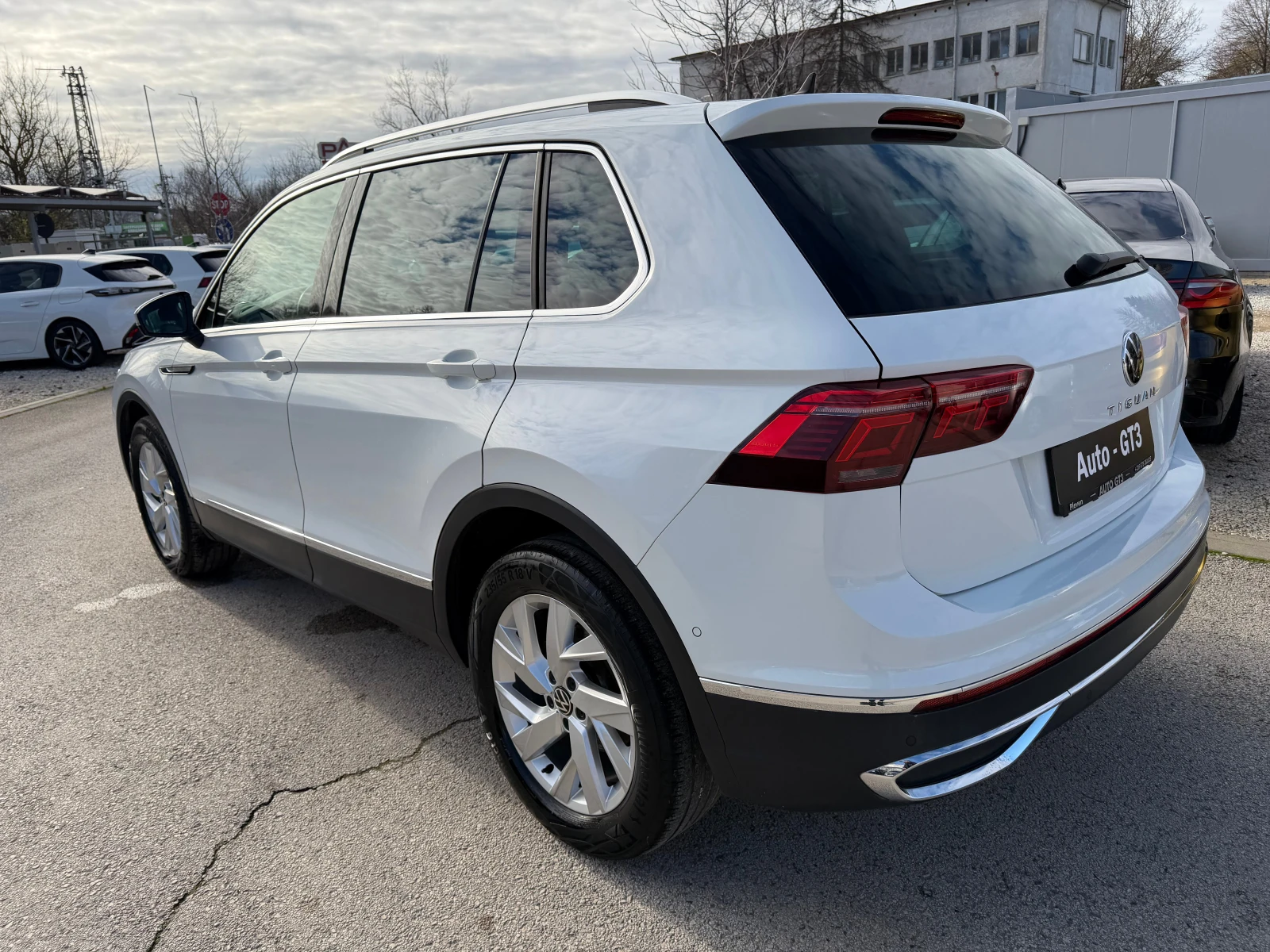 VW Tiguan 2.0TDI 150к.с 4x4 7ск. FACE FULL - изображение 6