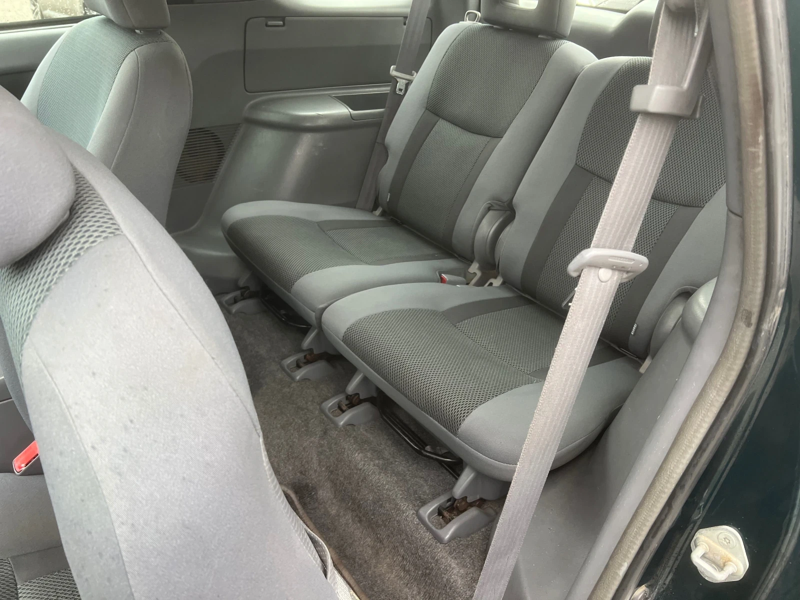 Toyota Rav4 2.D4D - изображение 10