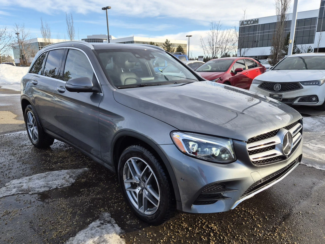 Mercedes-Benz GLC 300 4MATIC * MERCEDES PERFORMANCE BRAKES* 360* ПАНОРАМ - изображение 3