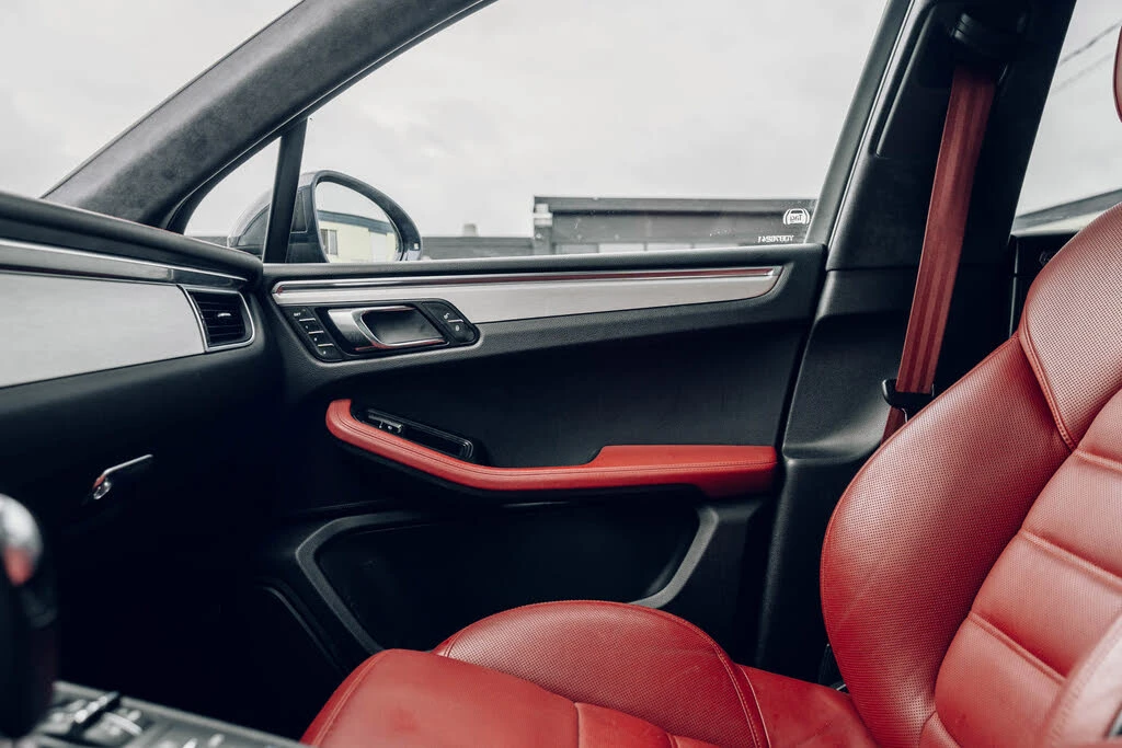 Porsche Macan TURBO * PREMIUM PLUS* PDK * АвтоКредит* Цена до БГ, снимка 16 - Автомобили и джипове - 53737446