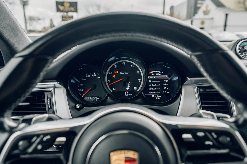 Porsche Macan TURBO * PREMIUM PLUS* PDK * АвтоКредит* Цена до БГ, снимка 11 - Автомобили и джипове - 53737446