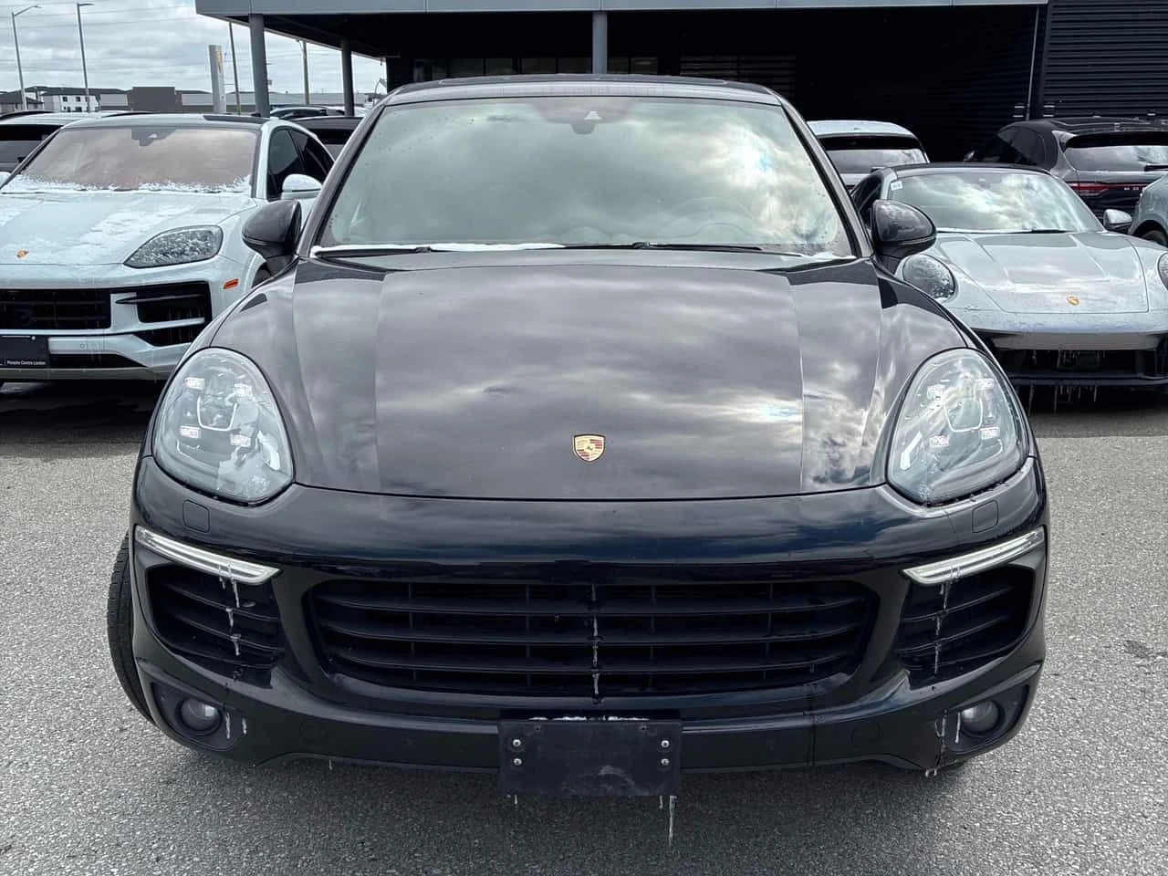 Porsche Cayenne * ОБДУХВАНЕ* ГЛАВНО ПРЕДСТАВИТЕЛСТВО НА PORSCHE* , снимка 2 - Автомобили и джипове - 54132712