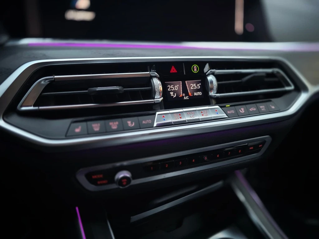 BMW X7 xDrive40i| PANO| HUD| 360| AMBIENT| CARFAX|  | Mobile.bg � ����������� 10