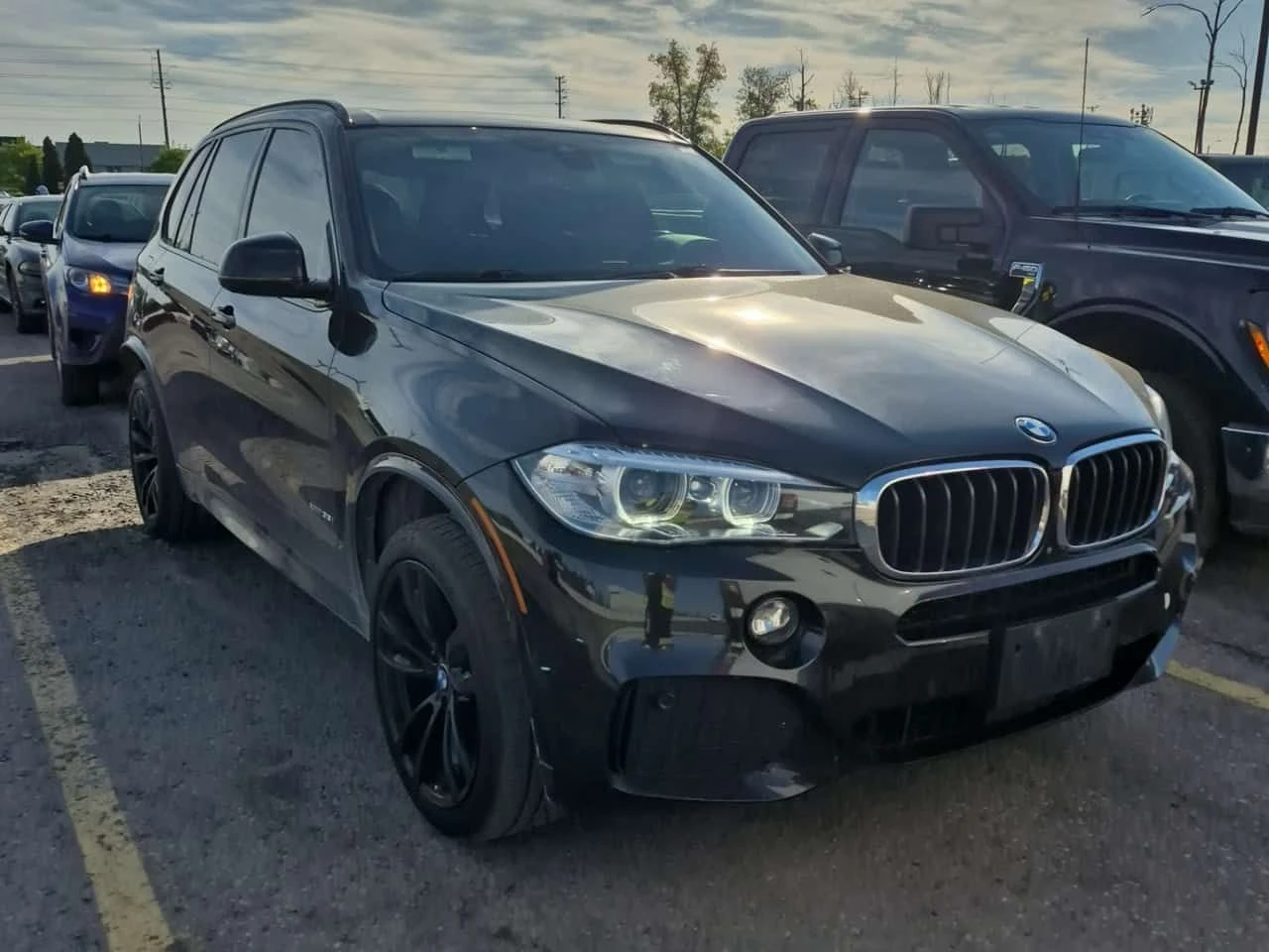 BMW X5 * 35i * М ПАКЕТ* ХЕД ЪП* ОБДУХВАНЕ* АВТОКРЕДИТ * , снимка 2 - Автомобили и джипове - 54770904
