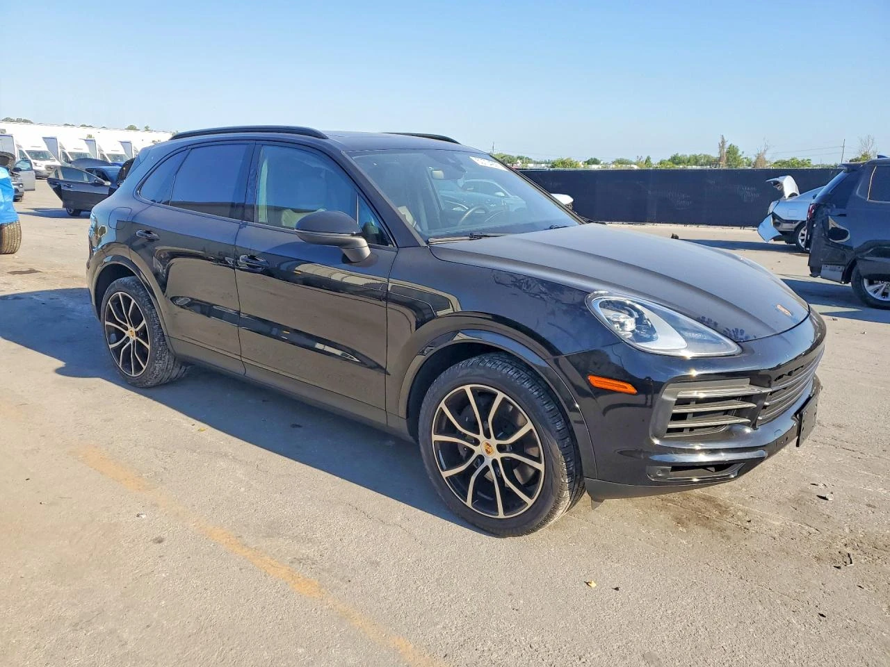 Porsche Cayenne 3.0l Base, снимка 4 - Автомобили и джипове - 54882344