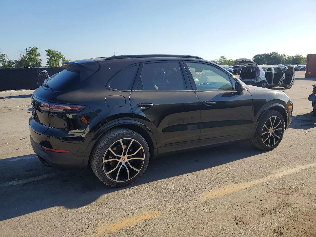 Porsche Cayenne 3.0l Base, снимка 3 - Автомобили и джипове - 54882344