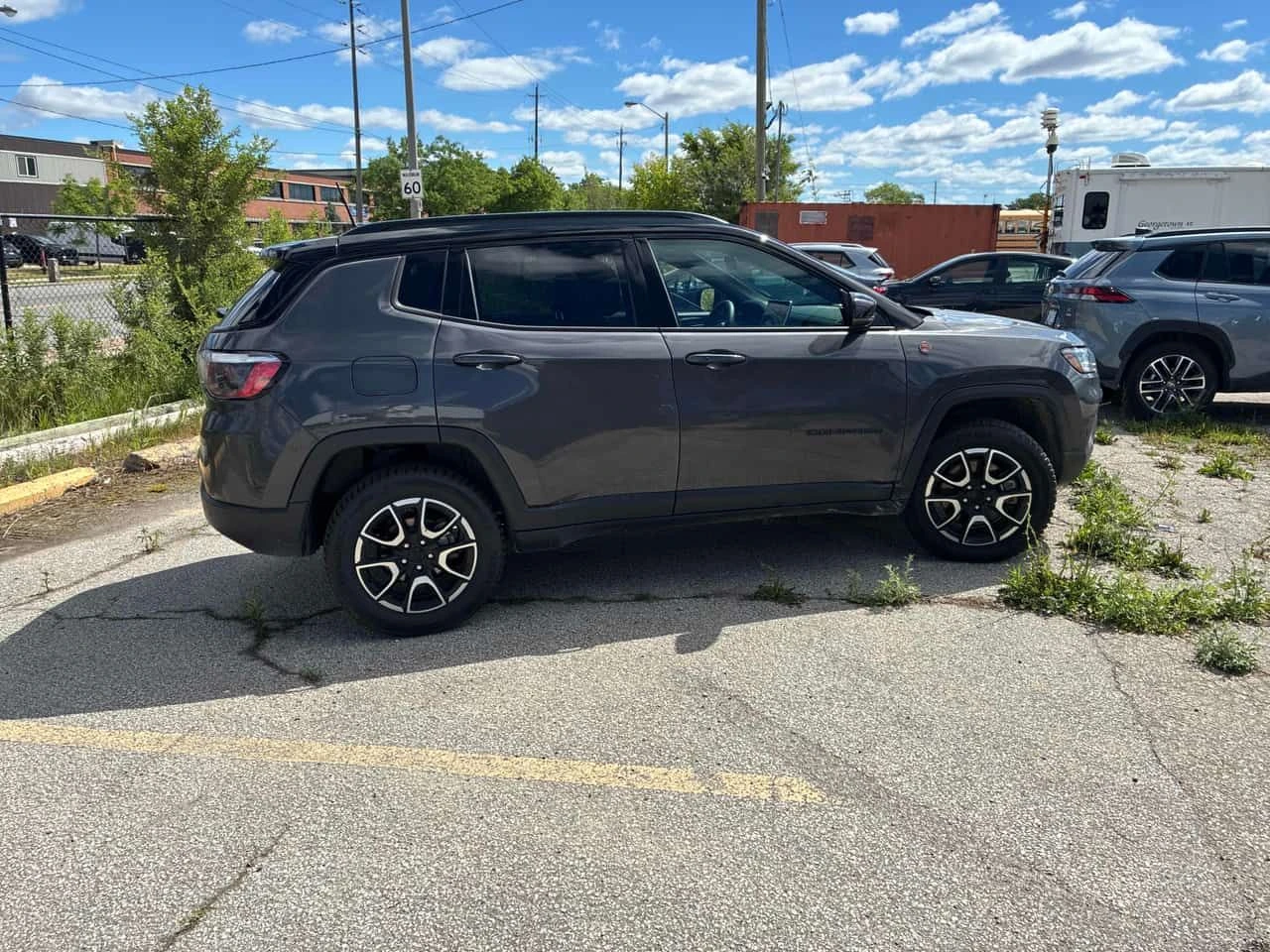 Jeep Compass Trailhawk/ДИСТРОНИК/ПАНОРАМА/АВТОФИНАНСИРАНЕ, снимка 4 - Автомобили и джипове - 54953481