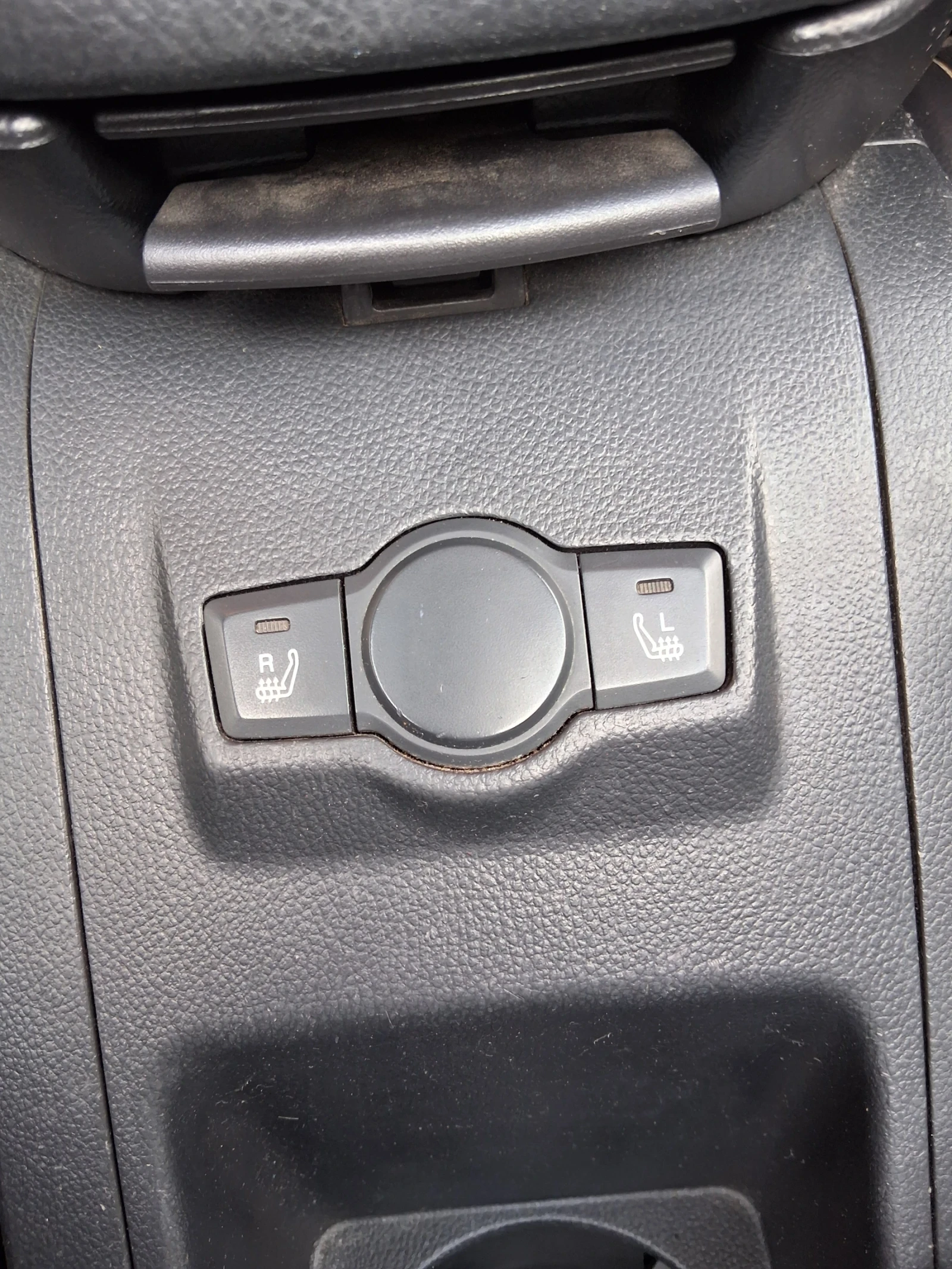 Chevrolet Captiva 2.0 TDI | Mobile.bg � ����������� 10