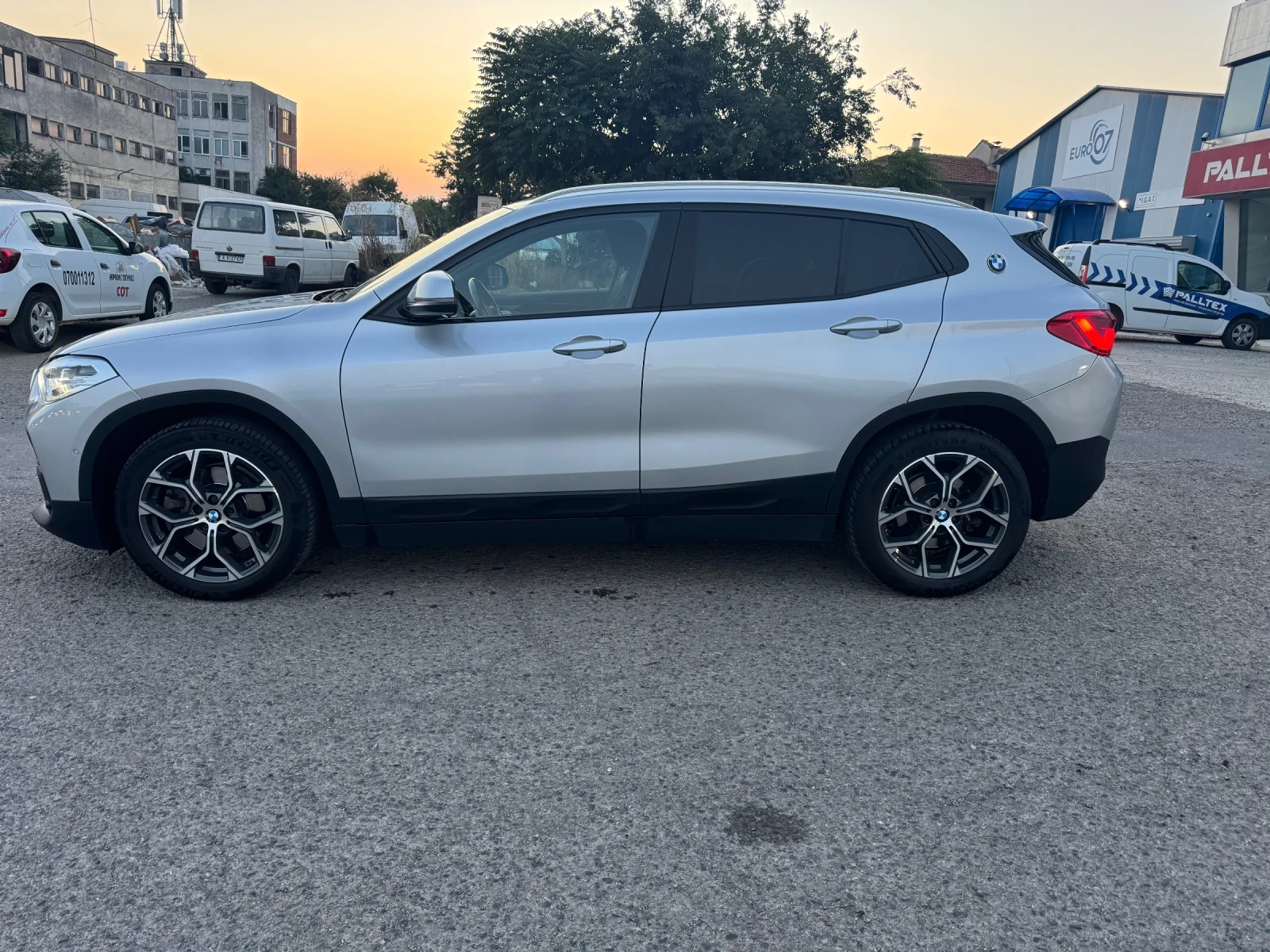 BMW X2 xDrive20d 190 к.с. Head-Up Panorama/CarPlay, снимка 6 - Автомобили и джипове - 55366096