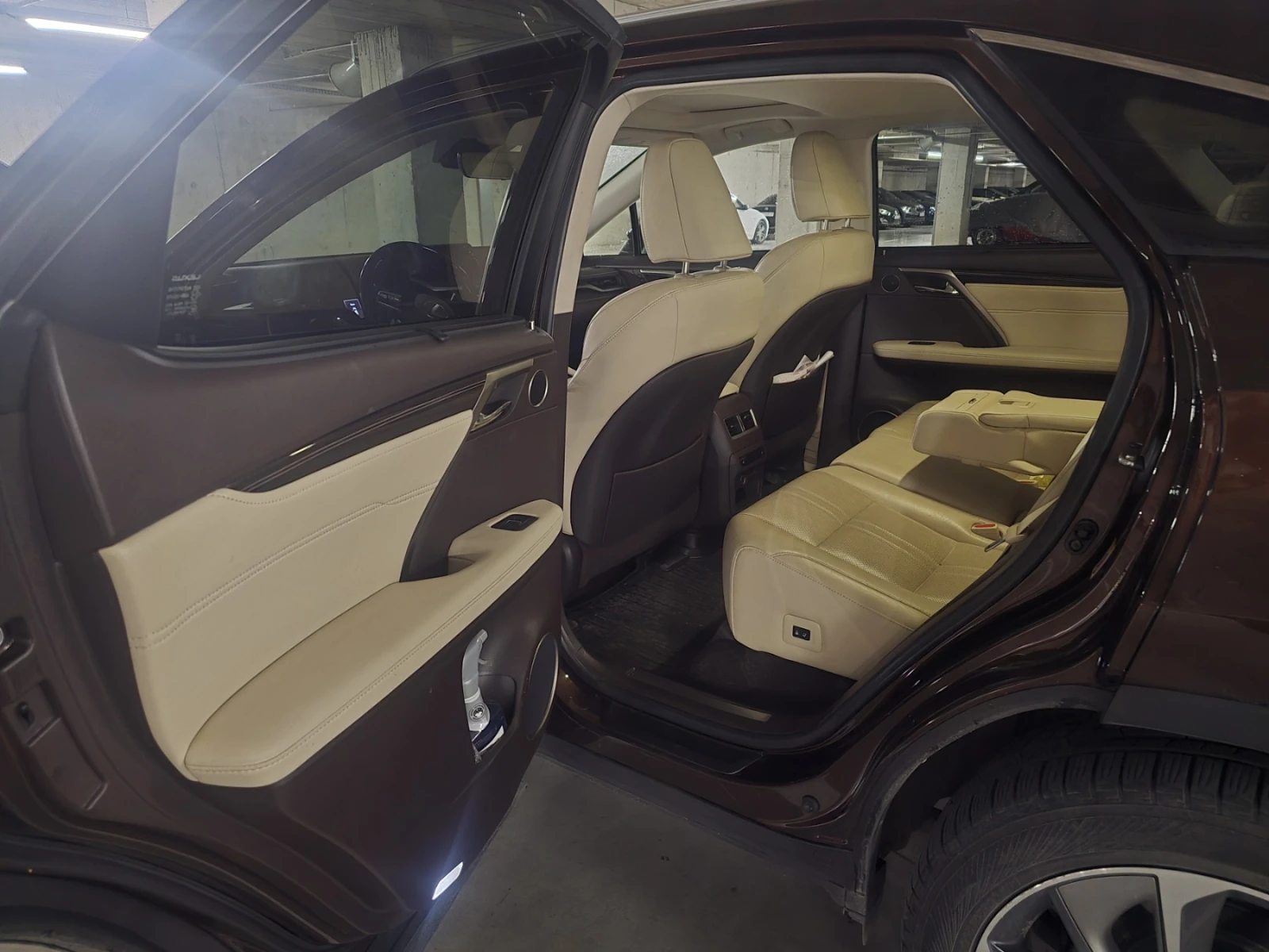 Lexus RX 450h, снимка 7 - Автомобили и джипове - 55559517