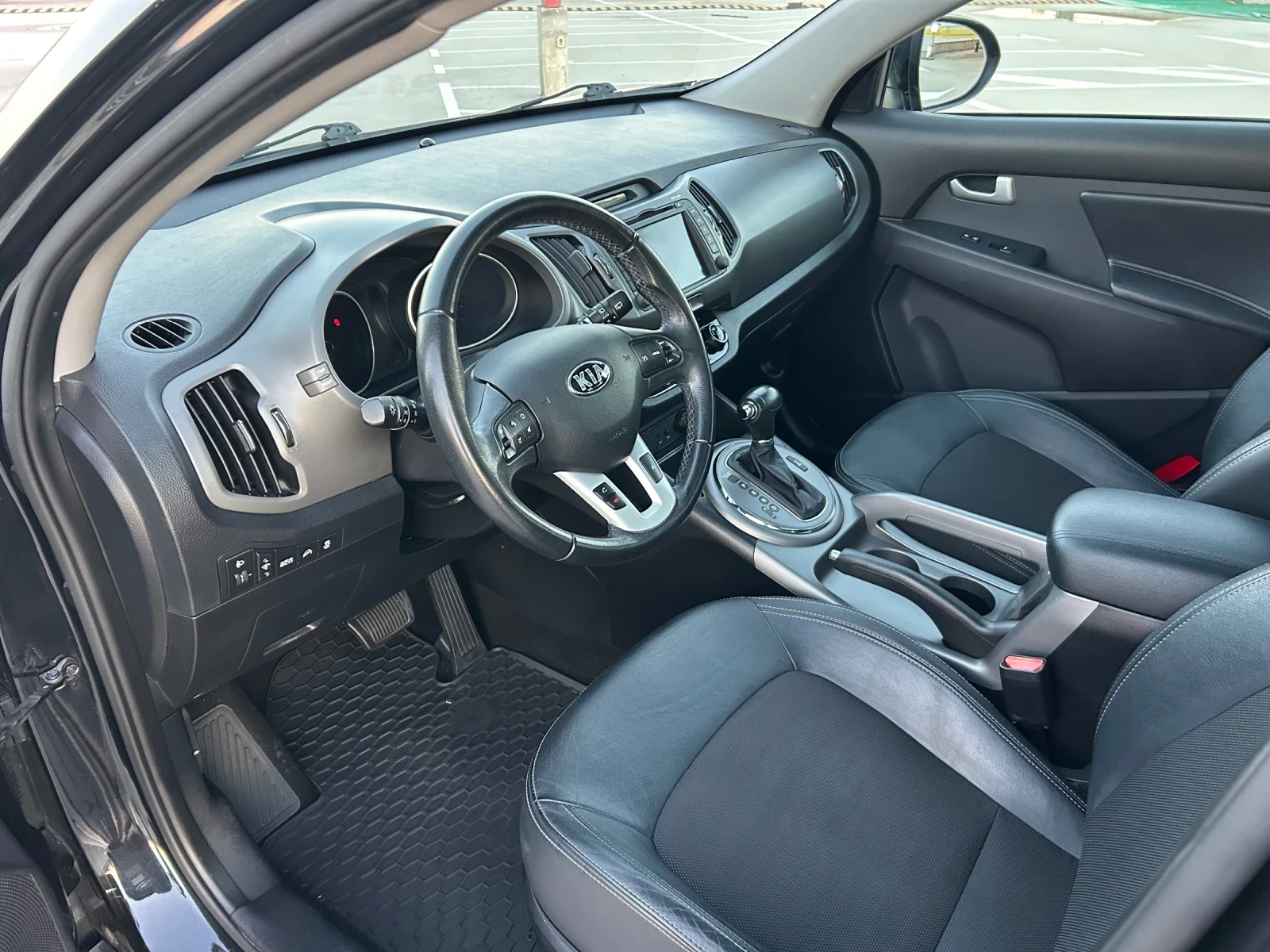Kia Sportage 2.0 // 4�4 // ��������� | Mobile.bg � ����������� 9