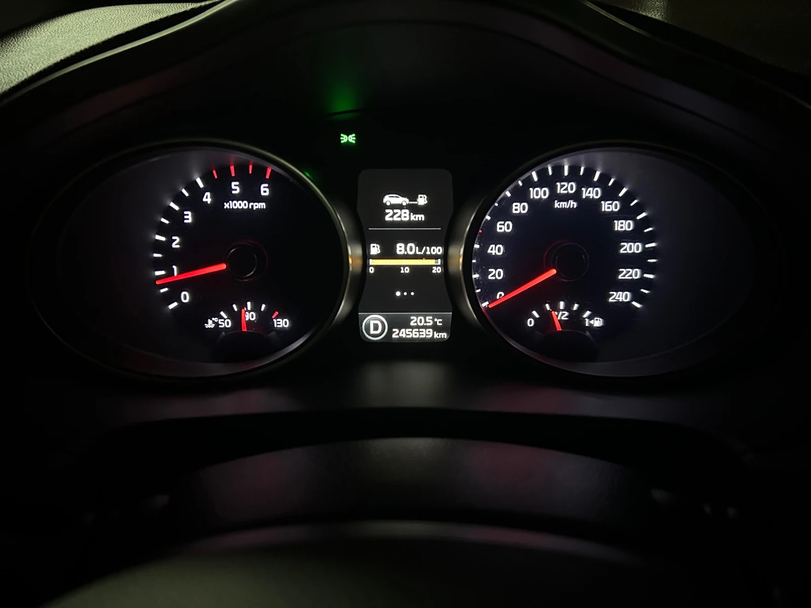 Kia Sportage 2.0 // 4�4 // ��������� | Mobile.bg � ����������� 16