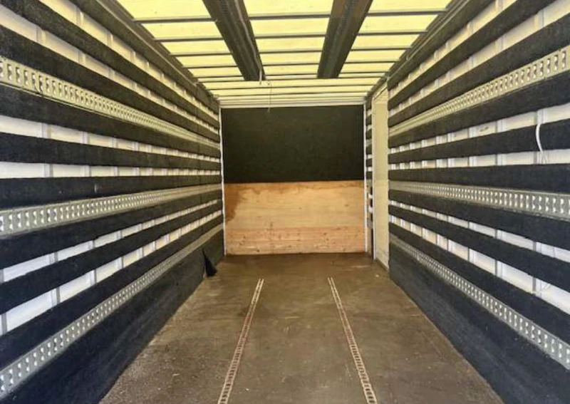 Iveco Daily 40C18 Б+ Е ПАДАЩ БОРД ТОВАРОНОСИМОСТ 3370кг, снимка 9 - Бусове и автобуси - 51946232