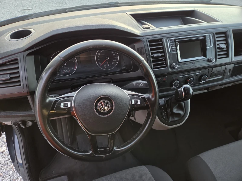 VW Transporter 2.0 TDI, DSG, Автомат, Климатик, Нави, Работилница, снимка 10 - Бусове и автобуси - 52944472