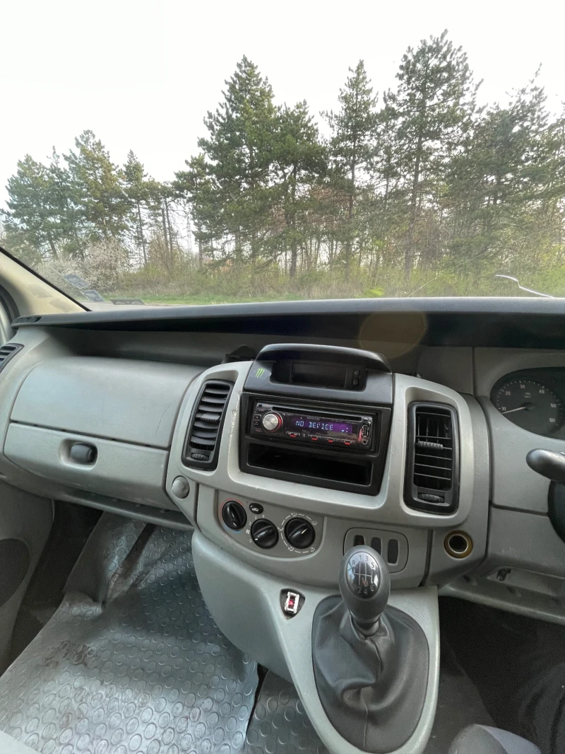 Opel Vivaro 1.9, снимка 6 - Бусове и автобуси - 53143018