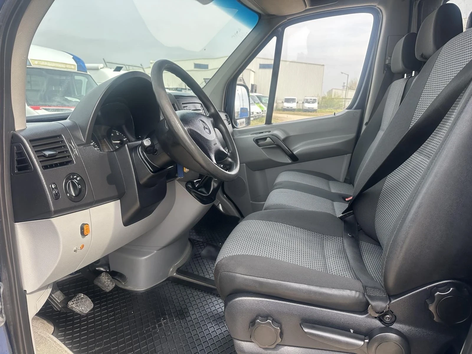 Mercedes-Benz Sprinter 516 | Mobile.bg   12