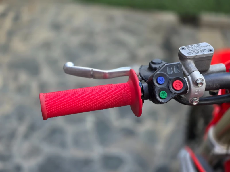 Honda Crf 450/СТАРТЕР/3 РЕЖИМА/ТРАКШЪН/ЛЪНЧ КОНТРОЛ/* ЛИЗИНГ, снимка 5 - Мотоциклети и мототехника - 51892613