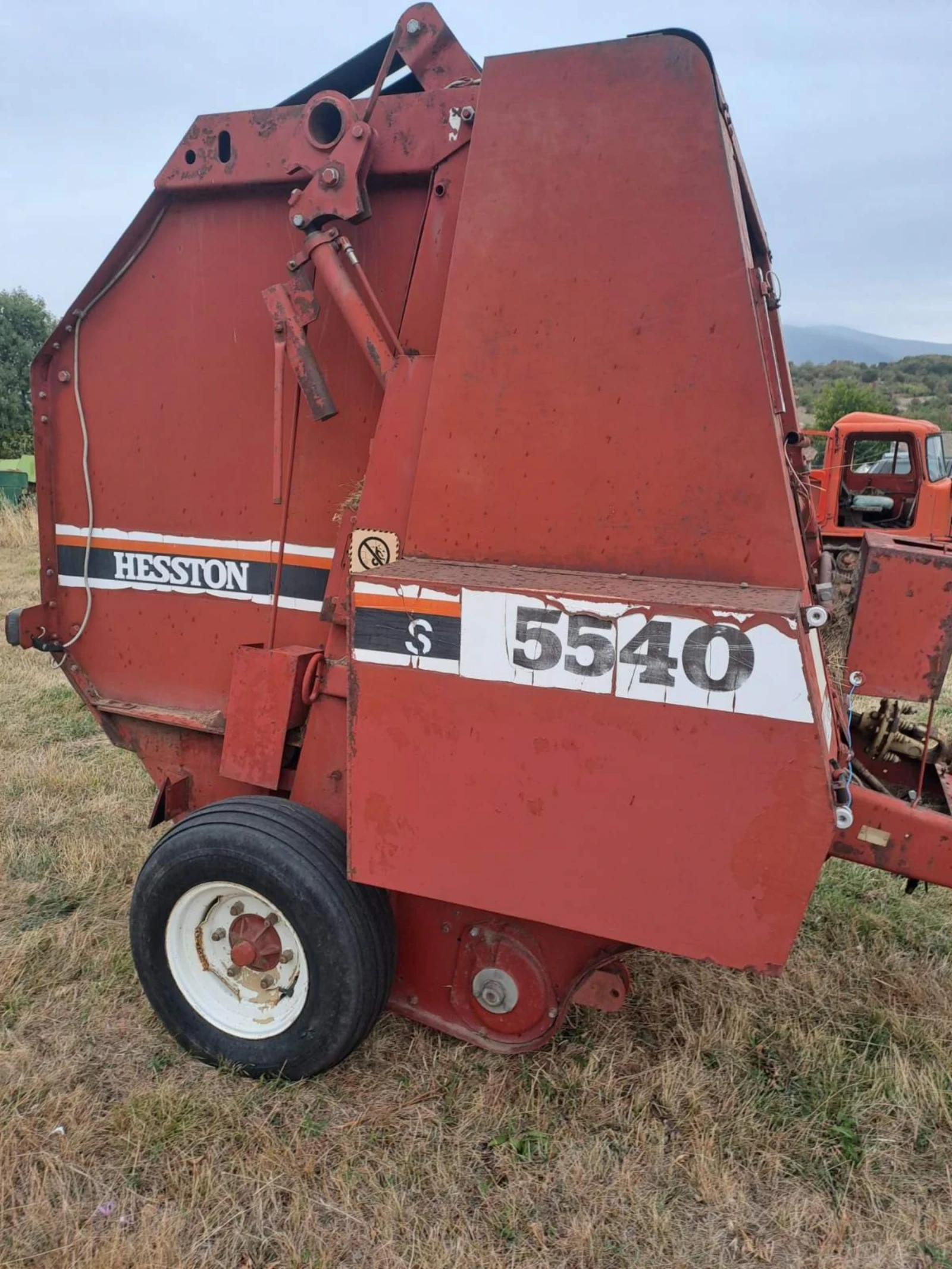 Балировачка Друга марка Hesston 5540 - изображение 2