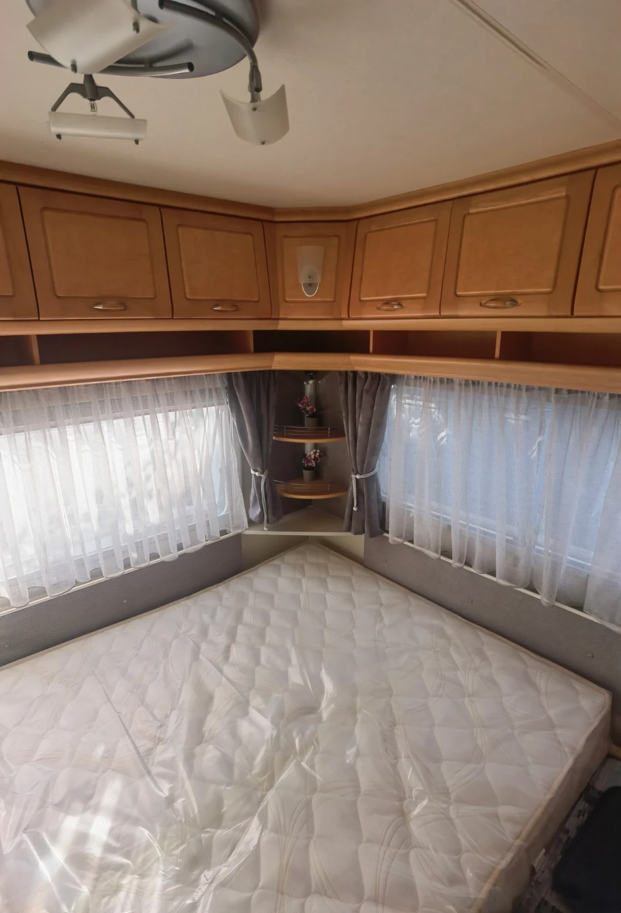 Каравана Hobby Exclusive prestige 560 - изображение 3